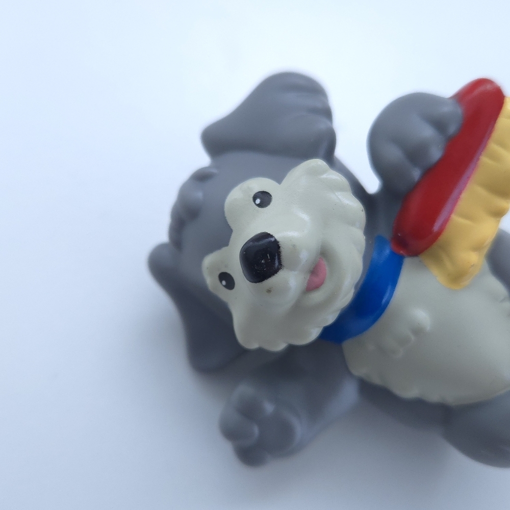 Fisher Price Little People Grey Dog with Car Wash Brush - Picture 7 of 10